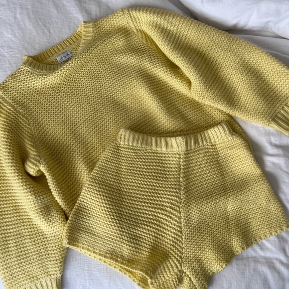 Sabo skirt Noelle knit sweater and shorts set - Picture 2 of 5